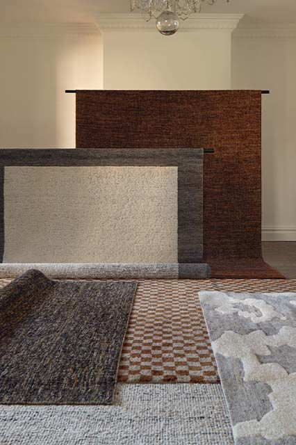 Handcrafted from the finest raw materials, rugs by King Living combine soft textures with gentle patterns for luxury through true comfort. Living Rug, Living Rugs, Rug Designs, Rugs And Carpet, Modular Sofa, Leather Sofa, Soft Textures, Rug Design, Modern Rugs