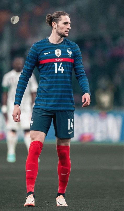 France Players, France Wallpaper, Adrien Rabiot, Just Do It Wallpapers, Football Or Soccer, France Football, Neymar Football, Team Goals, Association Football