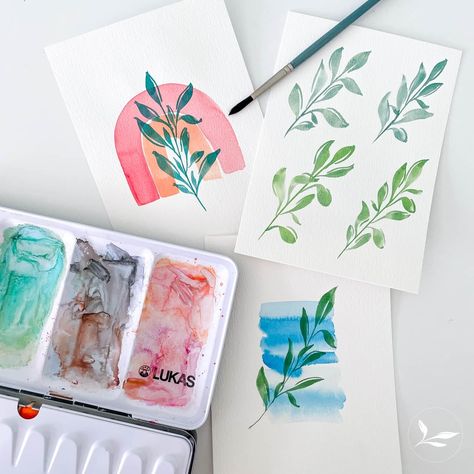 Relaxing Watercolors: Mindfulness and Painting Mindful Watercolor, Art Classes For Adults, Water Paper, Heart Quilt Pattern, Motivational Cards, Learn Watercolor, Online Art Classes, Painting Classes, Heart Quilt