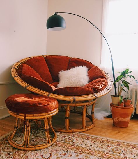 Rattan Chair Reading Corner, Rust Colored Accent Chairs, Orange Papasan Chair, Rattan Papasan Chair, Papasan Chair Bedroom Aesthetic, Papasan Reading Corner, Papasan Chair Makeover, Papasan Chair Diy, Papasan Loveseat