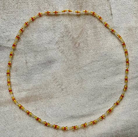 Yellow Necklace Bead, Yellow Bead Necklace, Yellow Beaded Necklace, Beads Ideas, Yellow Necklace, Beads Necklace, Bead Necklace, Beaded Jewelry, Beaded Necklace