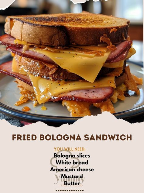 Snoop Dog Fried Bologna Sandwich, Bologna Recipes Dinners, Baloney Recipes, Cooked Sandwiches, Bologna Sandwich Recipes, Special Sandwiches, Club Sandwich Ingredients, Fried Bologna Sandwich, Bologna Salad