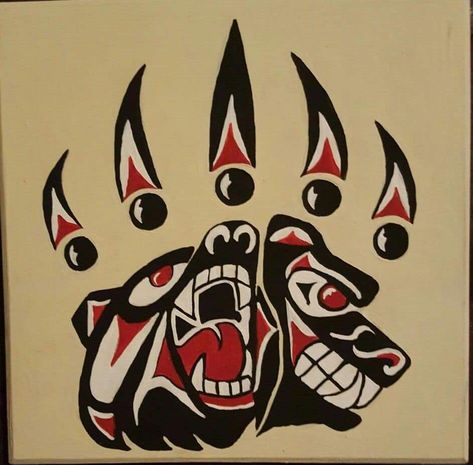 Indigenous Bear Art, Alaska Native Art, Totem Tattoo Native American, Indigenous Tattoos, Bear Paw Tattoos, Haida Tattoo, Arte Haida, Native American Bear, Native American Tattoo Designs