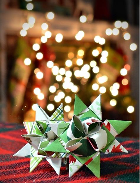 If your Christmas decorations are falling flat, then try making these German Paper Stars. Paper Star Tutorial, German Christmas Decorations, German Star, Origami Star, Star Tutorial, Stars Craft, Christmas Paper Crafts, Paper Ornaments, German Christmas