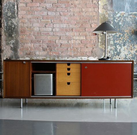 George Nelson; EOG Credenza for Herman Miller, 1950s. Herman Miller Story Bookcase, Herman Miller Bookshelf, George Nelson Furniture, George Nelson Bench, Mid Modern House, Herman Miller Credenza, Mid Century Credenza, 1940 Server Cabinet Mid Century, Living Hall