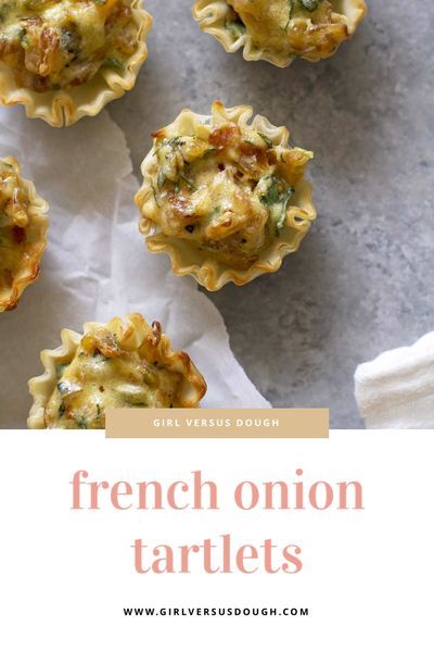 Carmalized Onion Appetizer, French Onion Appetizer Bites, French Onion Tartlets Recipe, Onion Tartlets Appetizers, French Onion Tartlets, Entrees Recipes Starters, Party Appetizers Christmas, Savory Tartlets, Christmas Entree