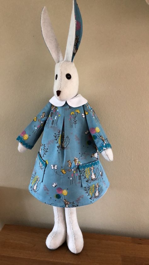 Luna Lapin Clothes, Luna Rabbit, Raggy Dolls, Rabbit Soft Toy, Little Cotton Rabbits, Felt Animal, Rabbit Dolls, Bird Crafts, Fabric Toys