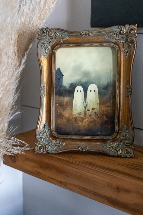 Halloween Print in Antiqued Frame as decor Halloween Crafts Vintage, Halloween Picture Frame Ideas, Paint Ghosts On Pictures, Framed Halloween Art, Vintage Halloween Paintings, Halloween Decor Vintage, Halloween Painting On Old Pictures, Diy Vintage Fall Decor, Vintage Halloween Decorations Indoor