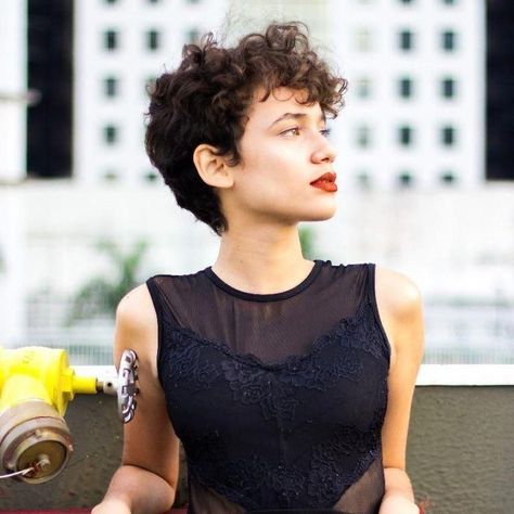 Edgy Curly Pixie Haircut, Short Curly Haircut, Haircut Idea, Curly Haircut, Curly Pixie Hairstyles, Short Curly Pixie, Curly Pixie Haircuts, Wavy Pixie, Thick Hair Cuts