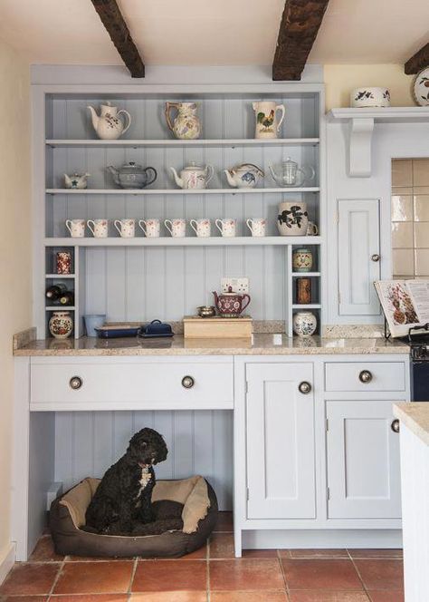 Kitchen Island With Dog Bed, Dog Beds In Kitchen Built Ins, Built In Dog Bed Kitchen, Kitchen Dog Space, Built In Dog Bed Living Room, Kitchen Dog Bed, Dog Nook In Kitchen, Dog Utility Room, Dog Bed In Kitchen