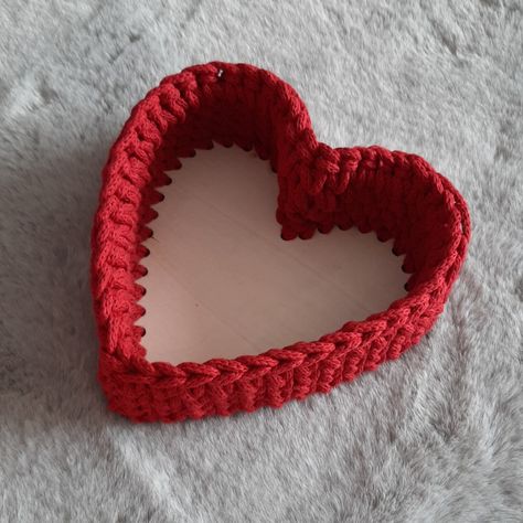 Heart Shaped Crochet, Crochet Basket, Heart Shapes, Mint, Crochet