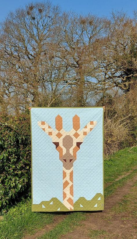 Giraffe Quilt, Pattern Illustrations, Boys Quilt Patterns, Make A Quilt, Cute Sewing Projects, Childrens Quilts, Sewing Instructions, Head In The Clouds, Cute Quilts