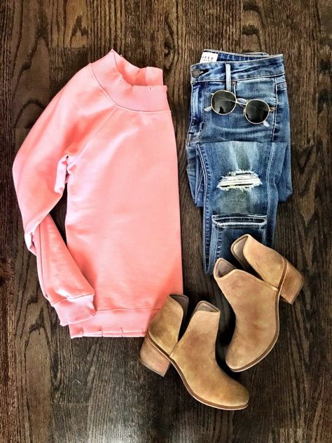 IG: @mrscasual | Coral sweatshirt, skinny jeans, & booties Fall Fashion Flatlay, Flat Lay Outfit Ideas Fall, Sweatshirt Flatlay, Coral Hoodie Outfit, Coral Sweatshirt Outfit, Graphic Tee Flat Lay, Casual Fall Jeans, Best Mom Jeans, Casual White Sneakers