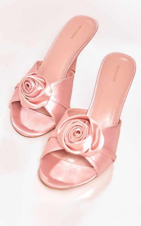 Baby Pink Satin, Kylie Birthday, Glam Dress, Hot Pink Heels, Heeled Mules Sandals, Rosé Details, Pierced Jewelry, Back Jewelry, Weekend Wardrobe