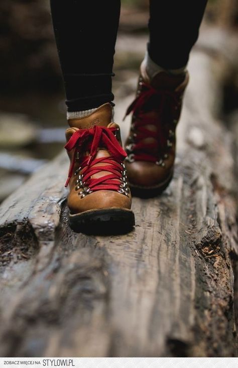 Danner Boots Outfit, Danner Boots Women Outfit, Climbing Outfit Woman, Danner Boots, Yennefer Of Vengerberg, Yellow Boots, Hiking Outfit Women, Camping Style, Womens Hiking Shoes