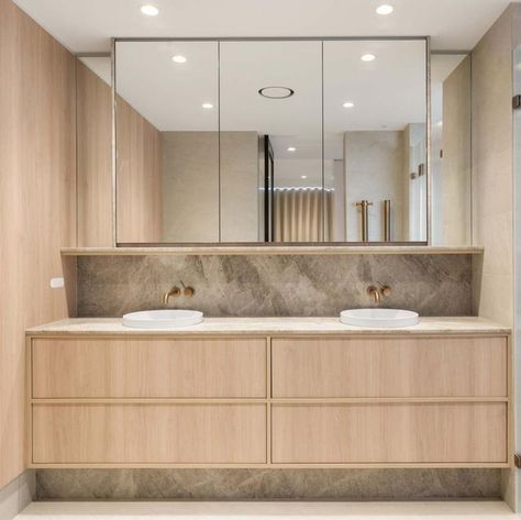 NAV - New Age Veneers on Instagram: "• DRUMMOYNE RESIDENCE • Beautiful vanity space featuring our Navurban ‘Balmoral’! Perfect for both flat or curve vanity designs to elevate your bathroom space. DESIGNER: Visarchi // @visarchi_ BUILDER: ATH Projects PHOTOGRAPHY: Urban Cam // @urbancam.creativeimage See more on our website: https://www.newageveneers.com.au/project-gallery/drummoyne-residence-balmoral/ #newageveneers #nav #vanity #bathroominspo #navurban #balmoral #interiordesign #residen Burl Wood Vanity, Vanity Design, Bathroom Inspo, Bathroom Space, New Age, Kitchens Bathrooms, Interior Lighting, Vanity, Interior Design