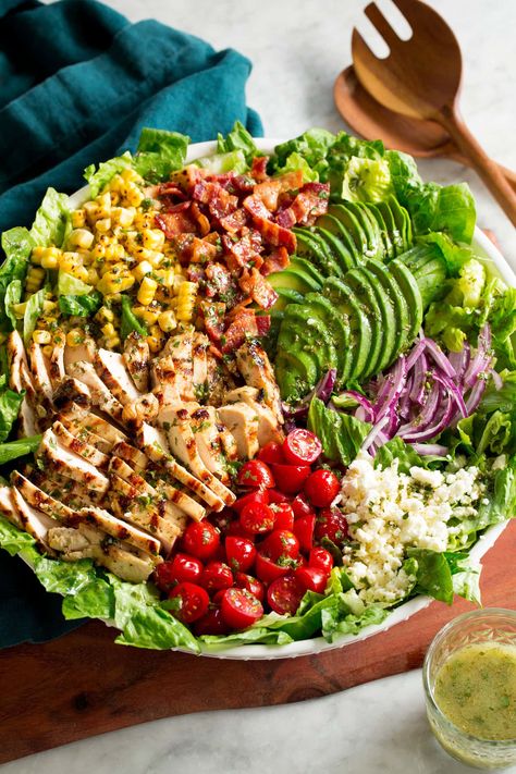 Grilled Chicken Salad Lunch Ideas Fancy, Grilled Chicken Salad Ideas, Summer Salad With Chicken, Salad Recipes Grilled Chicken, Summer Salads With Chicken, Best Grilled Chicken Salad, Chicken Salad With Lettuce, Grill Chicken Salad, Chicken Corn Salad