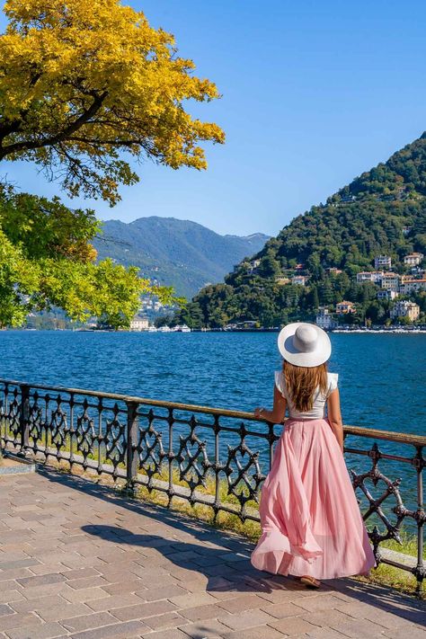 Como Italy Aesthetic, Como City, Trip Photo Ideas, Lake Como Travel, Italy Como, Italy Guide, Aesthetic Lake, Europe 2024, Italy Itinerary