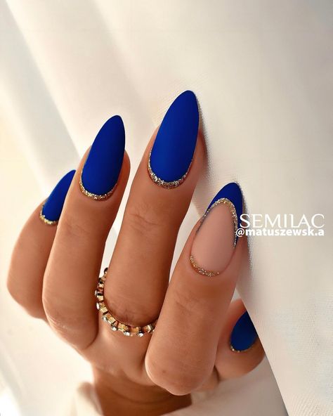 Royal Blue Nails Designs, Blue Gel Nails, Royal Blue Nails, Dark Blue Nails, Navy Nails, Nagel Tips, Simple Gel Nails, Smink Inspiration, Casual Nails