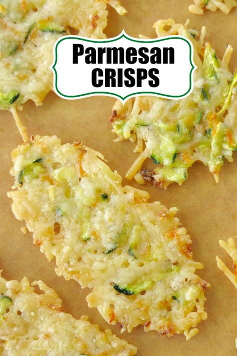 Parmesan Chips Cheese Crisps, Cheesy Parmesan Mozzarella Bites, Parmesan Crisps Recipe, Parmesan Cheese Crisps, Parmesan Chips, Parmesan Crisps, Fingerfood Party, Parmesan Recipes, Cheese Crisps