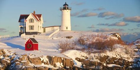 Maine Winter, Portland Head Light, Frozen Pond, Maine Lighthouses, Visit Maine, Lighthouse Photos, Maine Vacation, Maine Coast, Desert Island