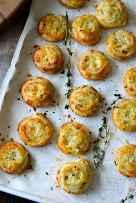 Appetizer: Cheese Pinwheels - Alica's Pepperpot Puff Pastry Cheese Appetizers, Cheesy Pinwheels, Savoury Pastry, Xmas Appetizers, Cheesy Biscuits, Puff Pastry Pinwheels, Guyanese Recipes, Savoury Bakes, Puff Pastry Appetizers