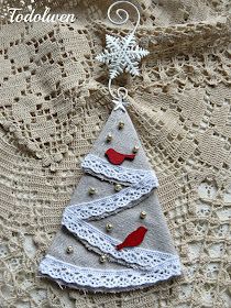 Cloth Christmas Trees, Drop Cloth Christmas, Shabby Chic Christmas Tree, Sewn Christmas Ornaments, Christmas Decorations Sewing, Christmas Fabric Crafts, Christmas Sewing Projects, Fabric Christmas Trees, Quilted Christmas Ornaments