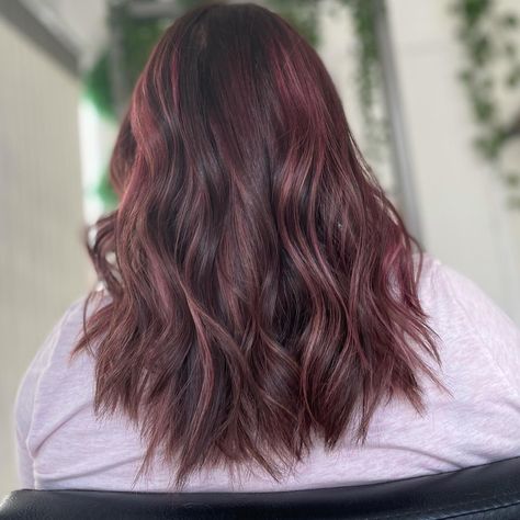 Pink Tinted Brown Hair, Dark Pink Hair On Brown Hair, Magenta Highlights In Brown Hair, Pink Highlights In Dark Brown Hair, Dark Pink Highlights In Brown Hair, Pink Highlights On Brown Hair, Dark Brown Hair With Pink Highlights, Dark Hair With Pink Highlights, Pink Highlights Brown Hair