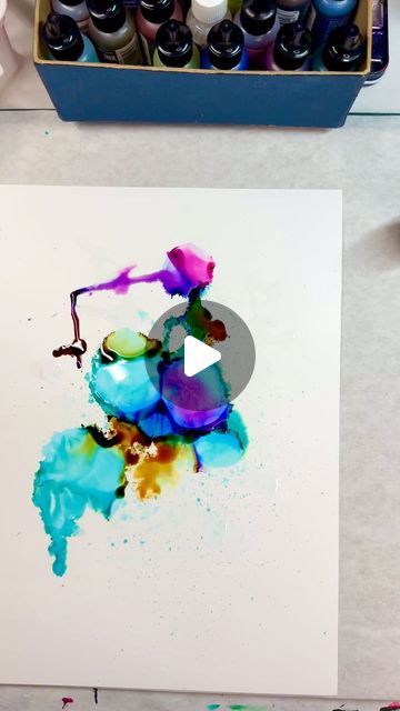 Mixed media artist Lesley Iverson, or Les. on Instagram: "Alcohol inks on YUPO paper is a must to try if you haven’t already. Talk about an addictive experience!!! SO MUCH FUN.  #alcoholinks #alcoholinkart #trysomethingnewtoday #artinspires" Alcohol Ink Cards, Alcohol Ink On Watercolor Paper, Yupo Paper Alcohol, Alcohol Ink Plastic Wrap, Yupo Paper Art, Alcohol Ink Background Cards, Alcohol Ink Collage, Alcohol Ink On Yupo Paper, Yupo Paper