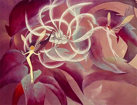 Fairies Gif, The Rite Of Spring, Fantasia Disney, Autumn Fairy, Disney Gif, Old Disney, Mystical Creatures, Aesthetic Gif, Ethereal Art