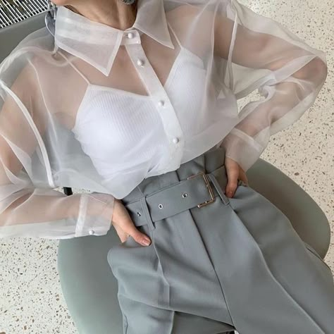 Modern Tops For Women, Sheer Blouses, Woman In White, Korean Casual Outfits, Elegante Casual, Easy Trendy Outfits, Kpop Fashion Outfits, Girls Fashion Clothes, Edgy Outfits