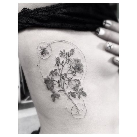 Plant life Dr. Woo tattoo Shamrock Social Club Flowers, bees, geometric Woo Tattoo, Dr Woo Tattoo, Tattoo Bee, Sun Moon Tattoo, Fibonacci Tattoo, Honey Bee Tattoo, 16 Tattoo, Dr Woo, Single Needle Tattoo