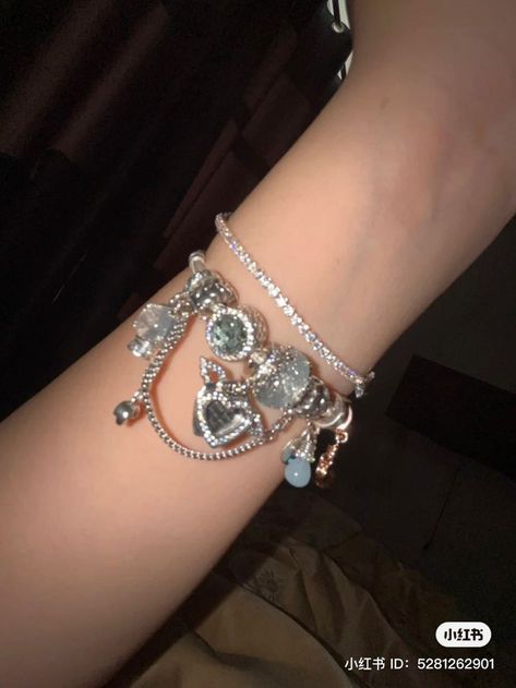 Pandora Bracelet Aesthetic, Pandora Stack, Star Sea, Sea Bracelet, No Ordinary Girl, Pandora Bracelet Charms Ideas, Pandora Star, Celestial Beings, Xoxo Jewelry