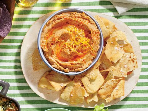 45 Super Tasty Tailgate Recipes To Make Ahead For Game Day Easy Easter Appetizers, Crowd Appetizers, Pea Hummus, Easter Appetizers Easy, Summer Dip, Last Minute Appetizer, Tailgate Recipes, Snack Dinner, Hummus Recipes