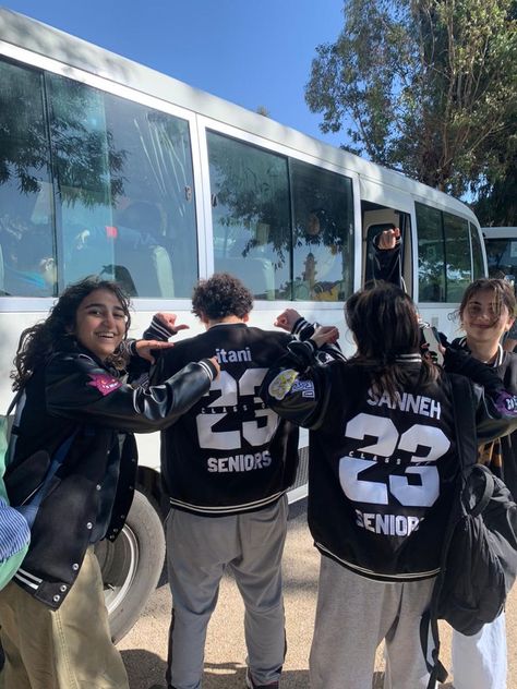 School Varsity Jacket Design, Class Jacket Ideas, Old School Jacket For Seniors, Senior Varsity Jacket Design, Junior Year Shirt Ideas, Senior Logo Design 2024, Matric Jackets Design Ideas 2023, Graduation Jacket Ideas, Senior Year Jackets