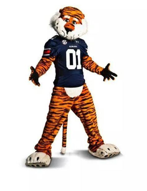 Aubie: Easy to love Aubie The Tiger, Auburn Tigers Football, Auburn Football, Football Stuff, College Football Teams, Flying Eagle, Mobile Alabama, Capital One, Auburn University