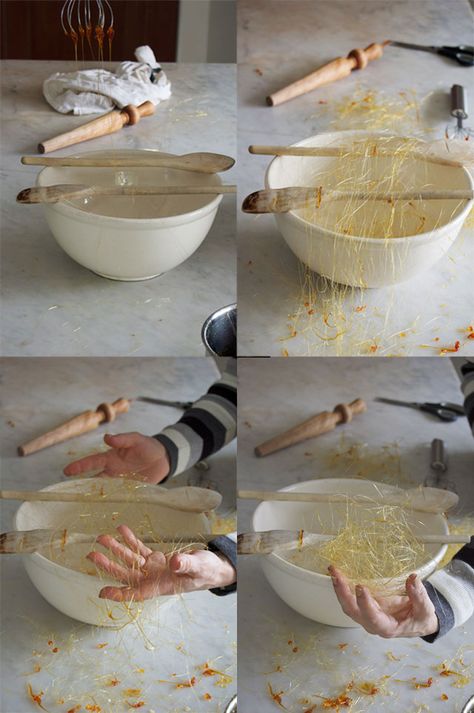 How to make spun sugar. @artofdoingstuff says it ain't that hard. Hard Recipes, Decoration Patisserie, Spun Sugar, Croquembouche, Recipe Cake, Idee Pasto, Idee Pasto Sano, Sugar Art, Baking Tips