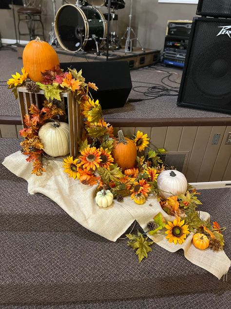 Fall Retreat Decorations, Thanksgiving Altar Decorations, Thanksgiving Display Ideas, Fall Decorations For Church Stage, Thanksgiving Stage Decor, Fall Stage Decor, Fall Festival Booth Ideas For Church, Fall Stage Decorations Church, Thanksgiving Decorations Church