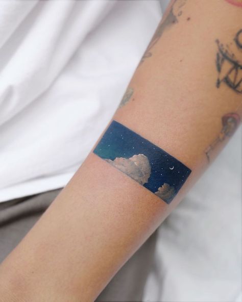 Night Sky Tattoos, Mosaic Tattoo, Sky Tattoo, Cloud Tattoo Design, Sky Tattoos, Framed Tattoo, Circle Tattoos, Planet Tattoos, Flame Tattoos