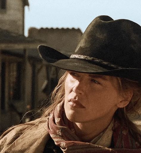 Cowboy Faceclaim, Female Cowboy Aesthetic, Cowgirl Face Claim, Zombie Cowgirl, Blonde Cowboy, Female Cowboy, Yellowstone Aesthetic, Cowgirl 1800s, Wild Wild West Movie