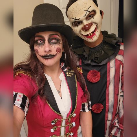 Ringmaster Halloween Makeup, Scary Ringmaster Costume, Creepy Ringmaster Costume, Halloween Ringmaster Makeup, Creepy Carnival Makeup, Ringmaster Makeup Halloween, Scary Circus Halloween Costumes, Carnevil Halloween Costumes, Ringmaster Costume Makeup