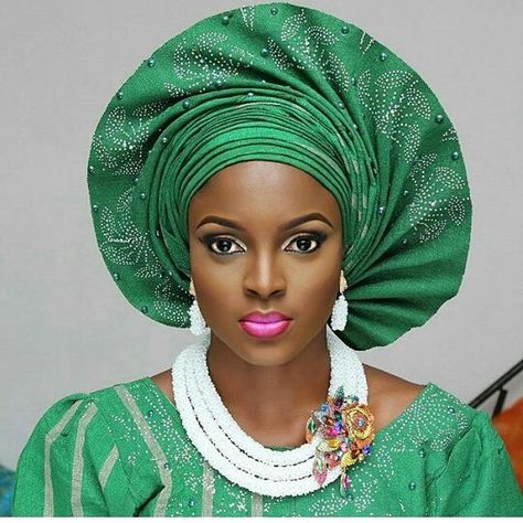 #asoebi #asoebispecial #speciallovers #wedding #makeoverby @makeupbydosh African Head Dress, African Hair Wrap, African Bride, African Traditional Wedding, Head Wrap Styles, African Head Wraps, Aso Oke, Head Ties, Asoebi Styles