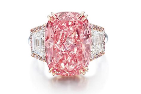 Pink diamond sells for record $49.9M at Hong Kong auction | AP News Pink Star Diamond, 77 Diamonds, Expensive Diamond, Pink Sapphire Ring, Pink Star, Elizabeth I, Types Of Diamonds, Beautiful Engagement Rings, Rare Gems