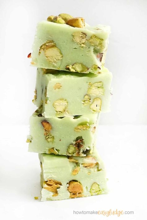 the BEST Pistachio fudge from How To Make Easy Fudge Jello Fudge, Pistachio Fudge Recipe, Pistachio Recipes Desserts, Jello Candy, Pistachio Fudge, Incredible Desserts, Pistachio Dessert Pudding, Pistachio Dessert, Easy Fudge