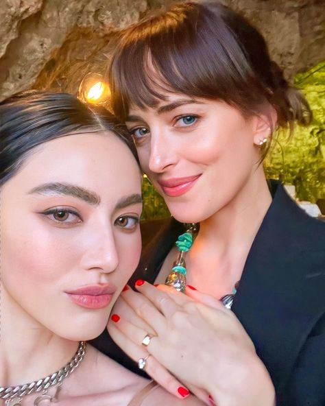 Davika Hoorne, Dakota Johnson, Gucci, Drop Earrings, On Instagram, Beauty, Instagram