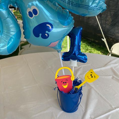 Blues Clues Centerpieces Diy, Blues Clues Centerpieces, Blue's Clues Birthday Party, Clue Party, 2nd Birthday Party For Boys, 1st Birthday Party Themes, Blue’s Clues, 1st Birthday Themes, 2nd Birthday Party Themes