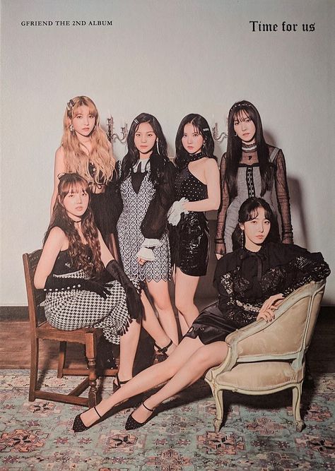 Gfriend Us 2019, Korean Photoshoot, Poster Images, Neon Photography, Photo Concept, Cats Artists, G Friend, Group Photos, Kpop Fashion