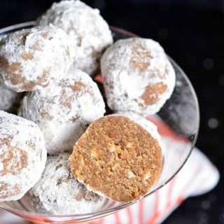 Pumpkin Spice Rum Balls Rum Balls Recipe, Will Cook For Smiles, Pumpkin Spices, No Bake Recipe, Cookie Balls, Rum Balls, Cookie Ball, Spiced Rum, Cookies Recipes