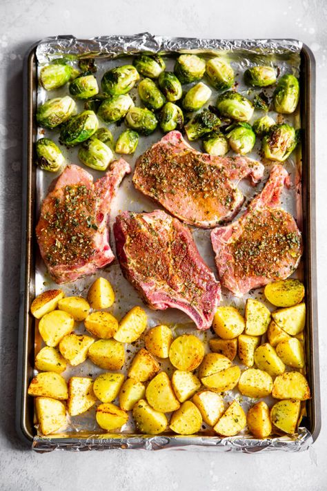 Pork Chops Potatoes, Pork Chops With Potatoes, Pan Pork Chops, Ranch Pork Chops, Pork Chops And Potatoes, Pork Chop Dinner, Easy Sheet Pan Dinners, Seasoned Potatoes, Sheet Pan Suppers