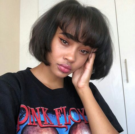 Flipped Out Bob With Bangs, Bang Bob Wig Black Women, Bob Hairstyles For Black Women With Bang, Cute Bob Haircuts With Bangs, Black Bob Hairstyles With Bangs, Fluffy Bob With Bangs, Short Hair With Bangs Black Women, Bob With Bangs Black Women, Short French Bob With Fringe